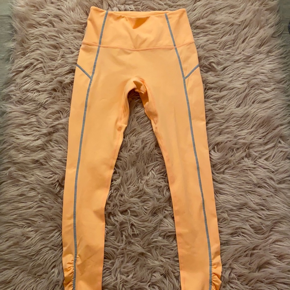 Brand new never worn free people leggings!